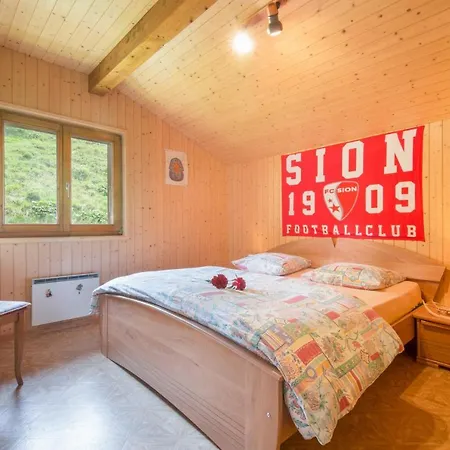 Chalet Dzille בקתה לה צומאז
